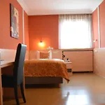 Отель Grabinger 3*